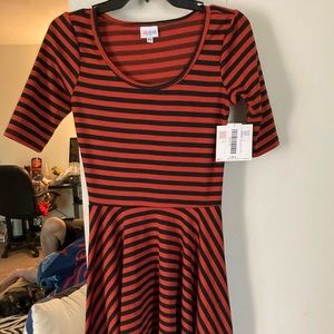 NEW LuLaRoe Nicole Dress Size XS